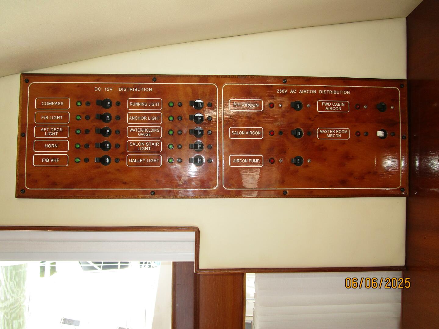 Slide: The Image of 54' Pama pilothouse electrical panel - 5404282