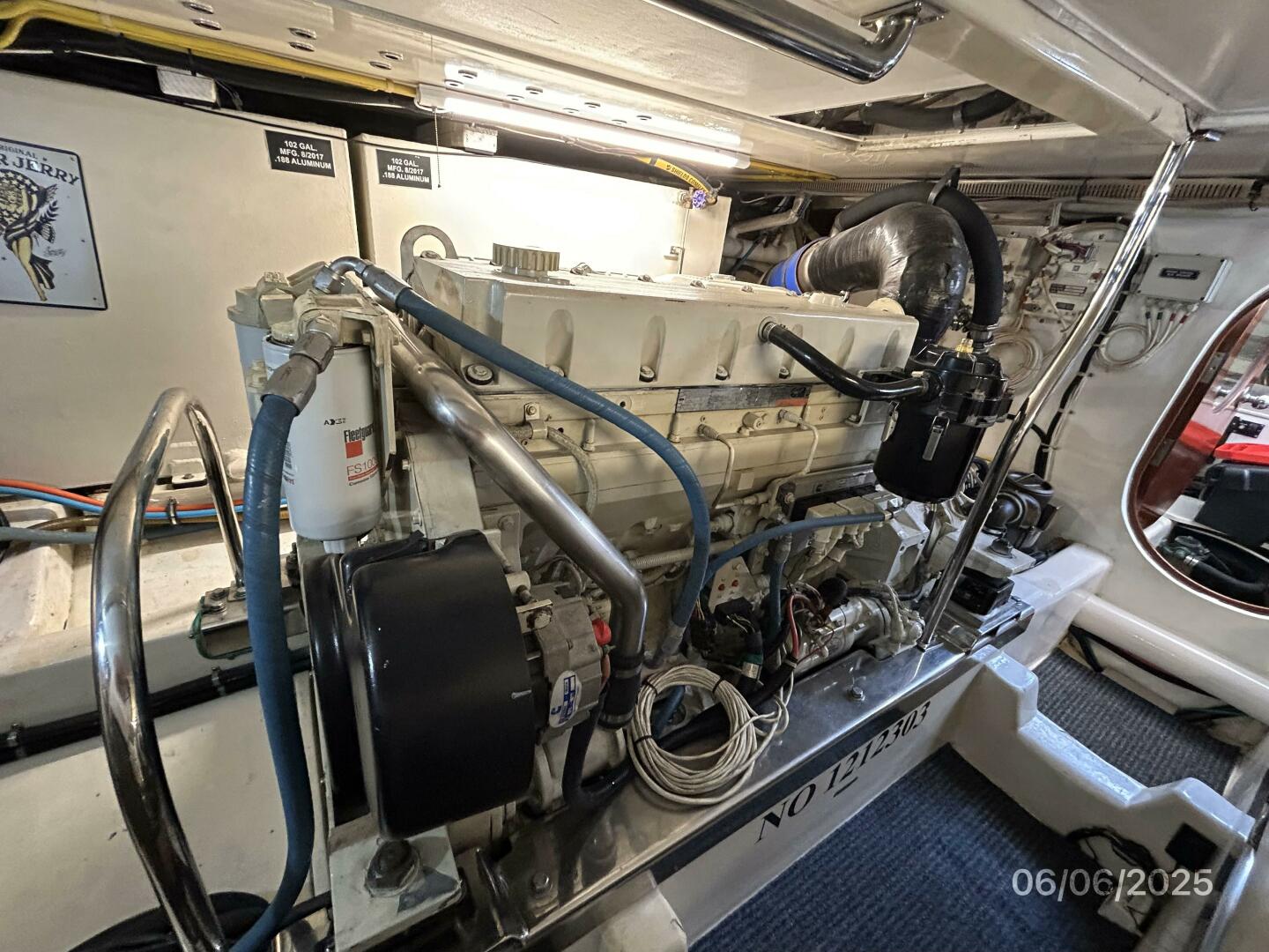 Slide: The Image of 54' Pama starboard main engine1 - 5404311