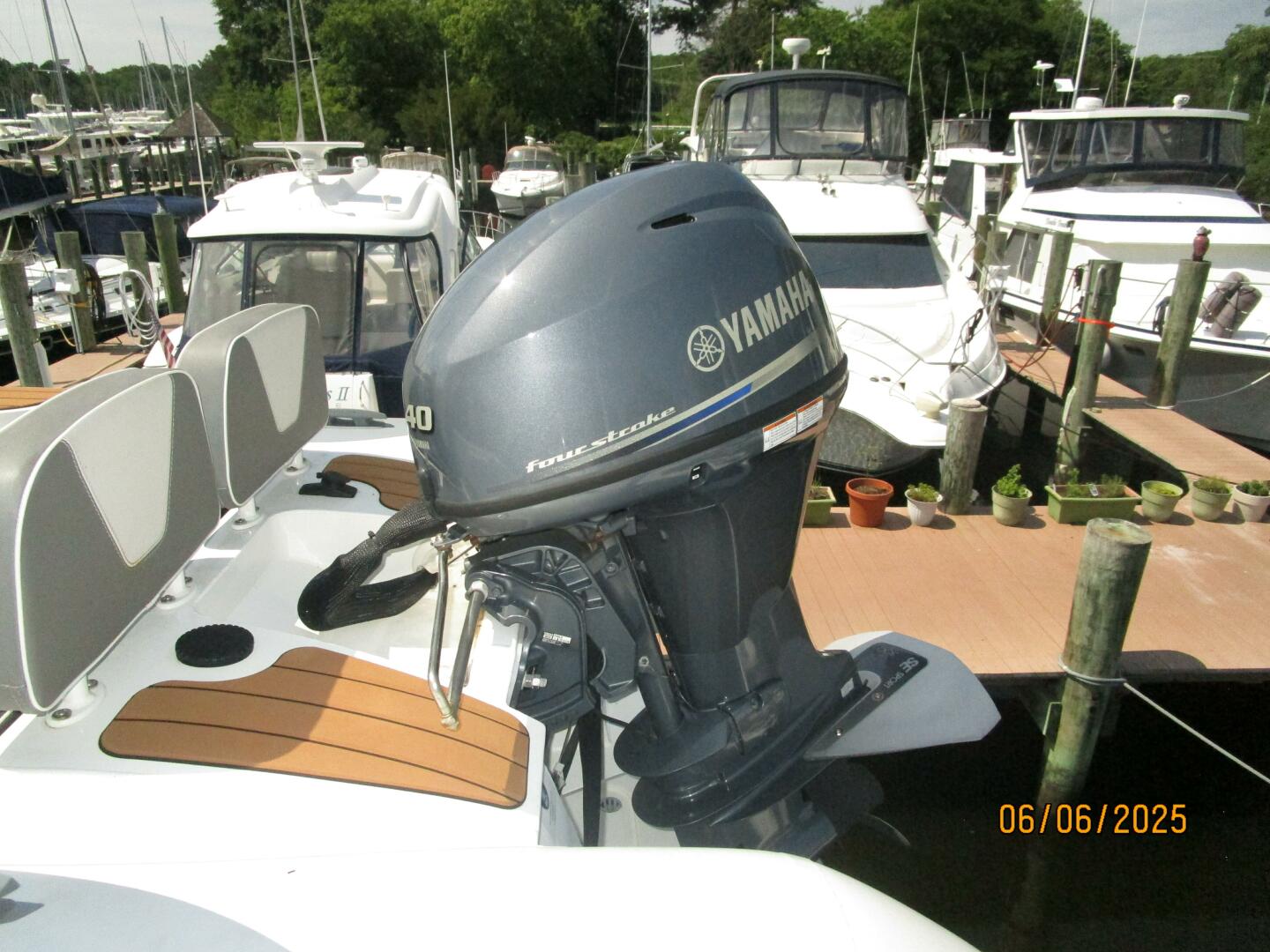 Slide: The Image of 54' Pama tender outboard - 5404323