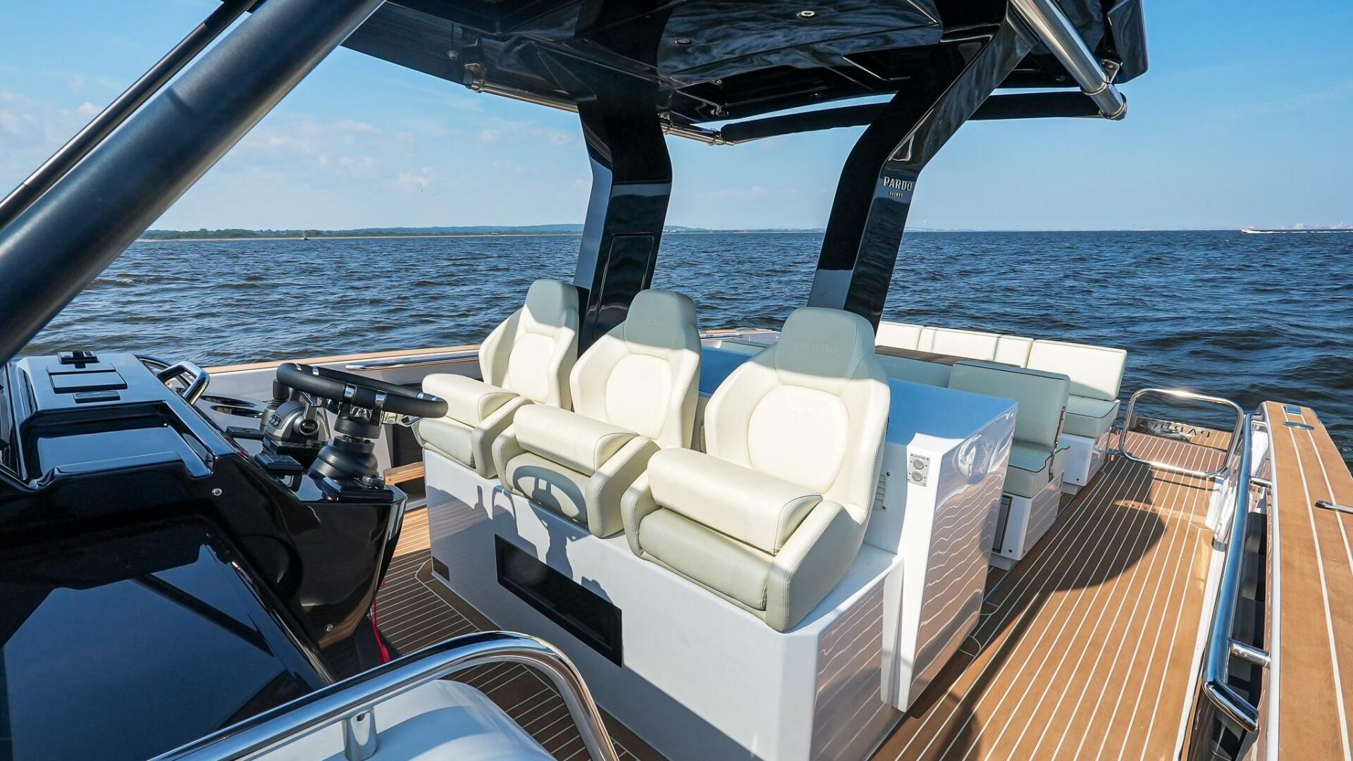 Slide: The Image of Pardo Yachts 38 Walkaround 2025 - 5298616