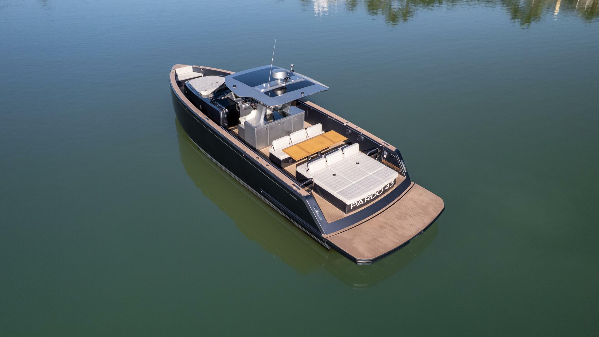 Slide: The Image of Pardo Yachts 43 Walkaround 2025 - 5293784