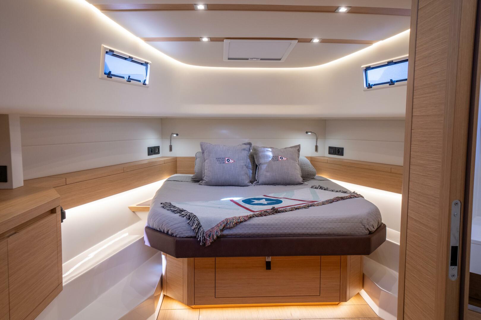 Slide: The Image of Pardo Yachts 43 Walkaround 2025 - 5293864