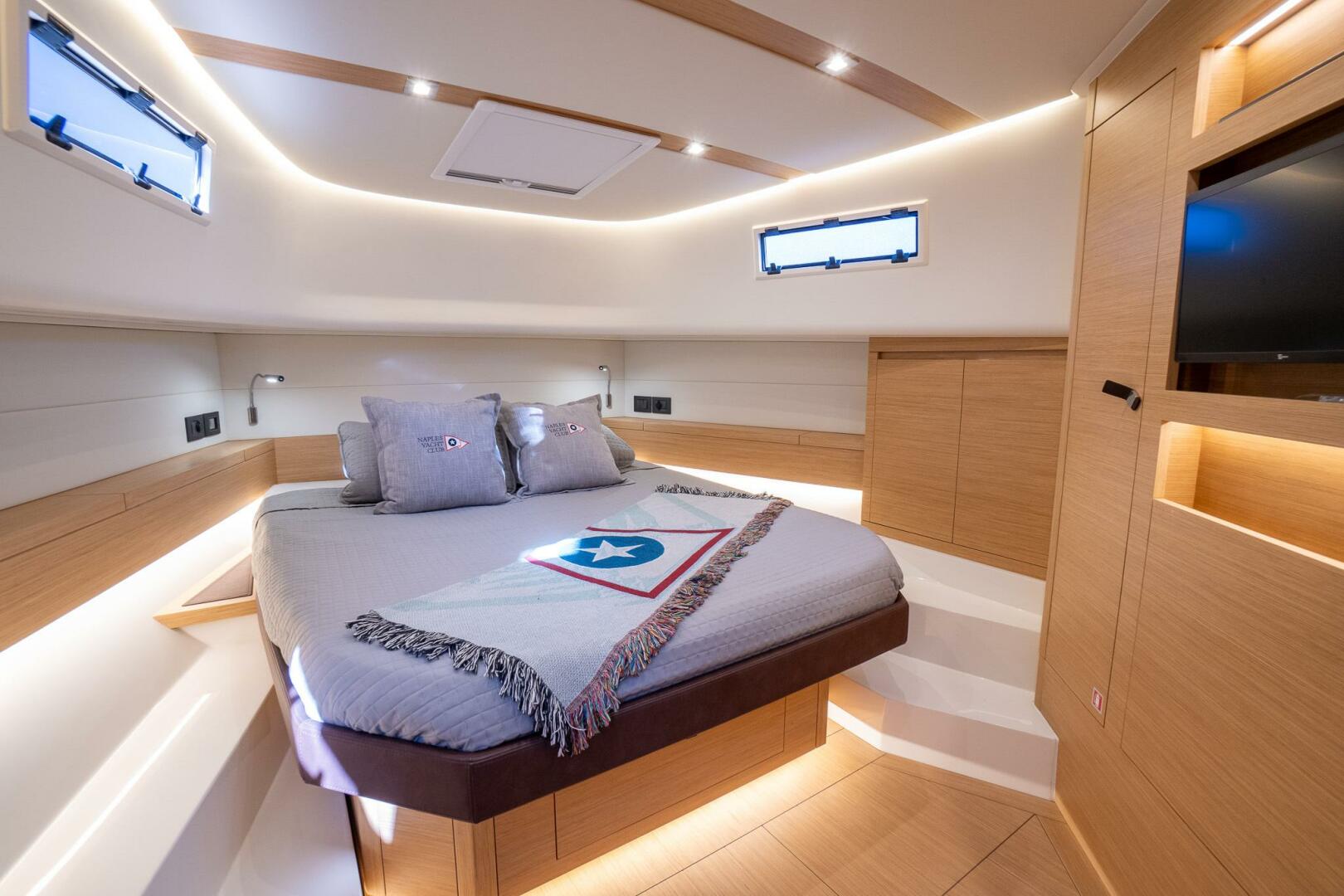 Slide: The Image of Pardo Yachts 43 Walkaround 2025 - 5358021