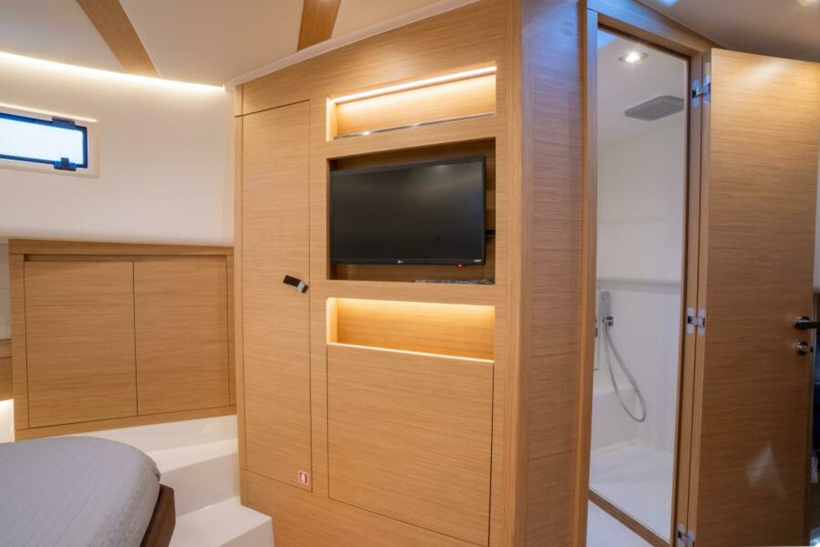 Slide: The Image of Pardo Yachts 43 Walkaround 2025 - 5358099