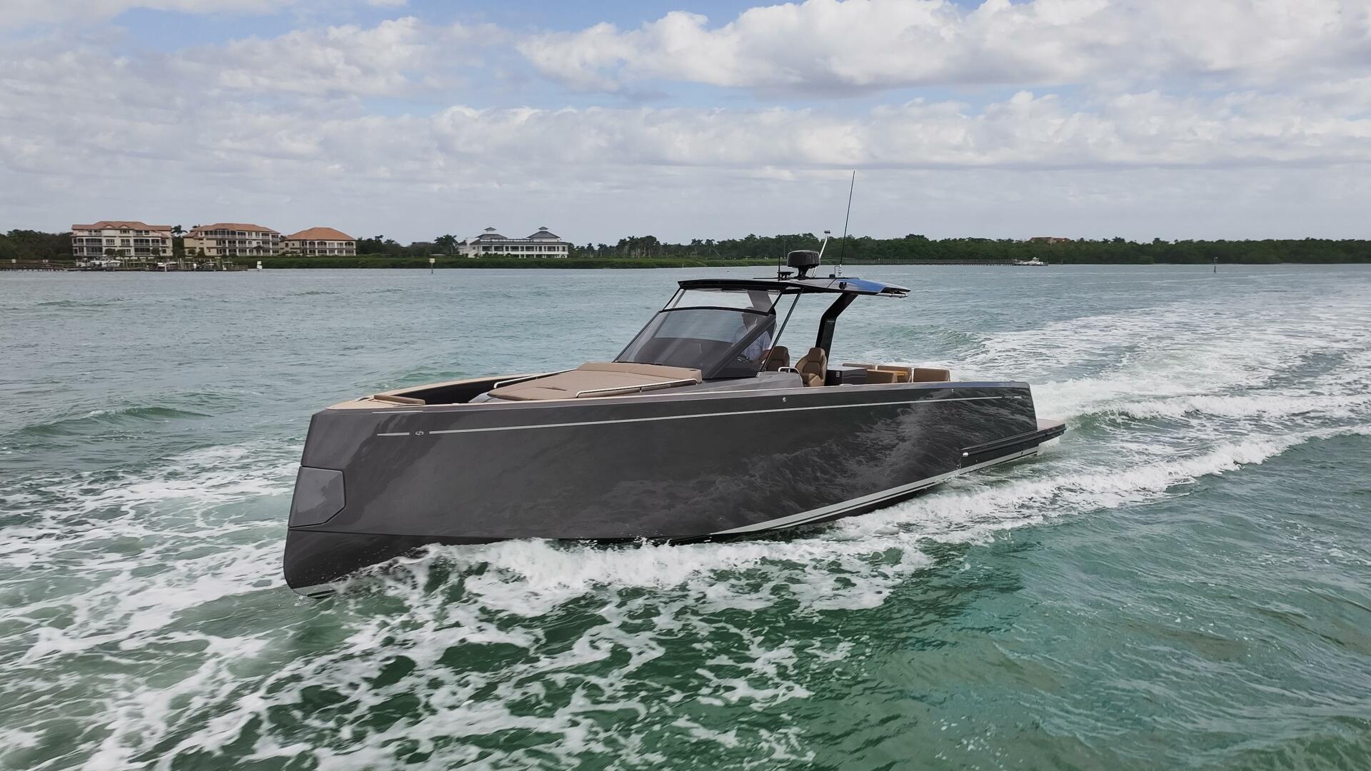 Slide: The Image of Pardo Yachts P43 2025 - 5020145