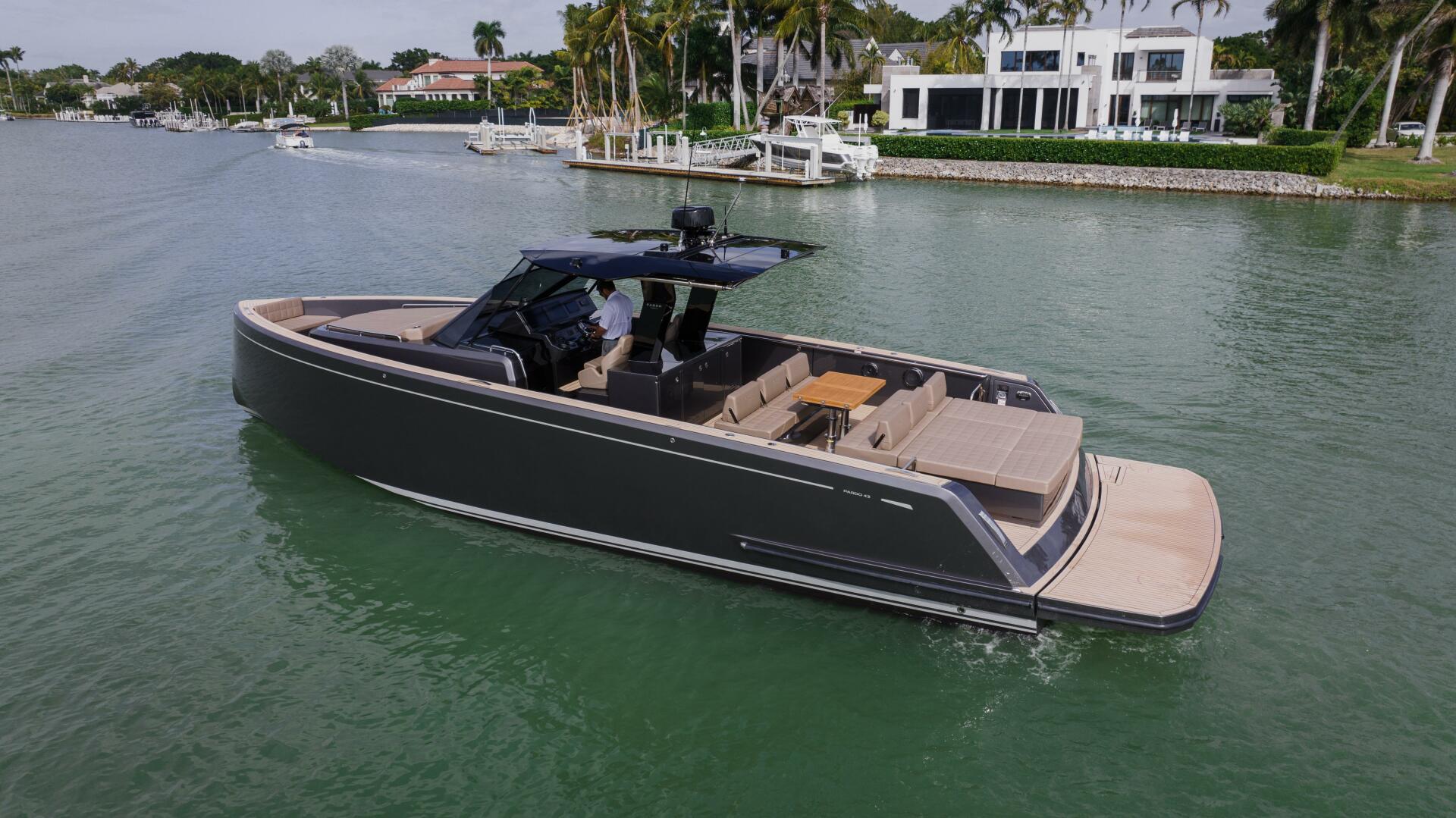 Slide: The Image of Pardo Yachts P43 2025 - 5020151