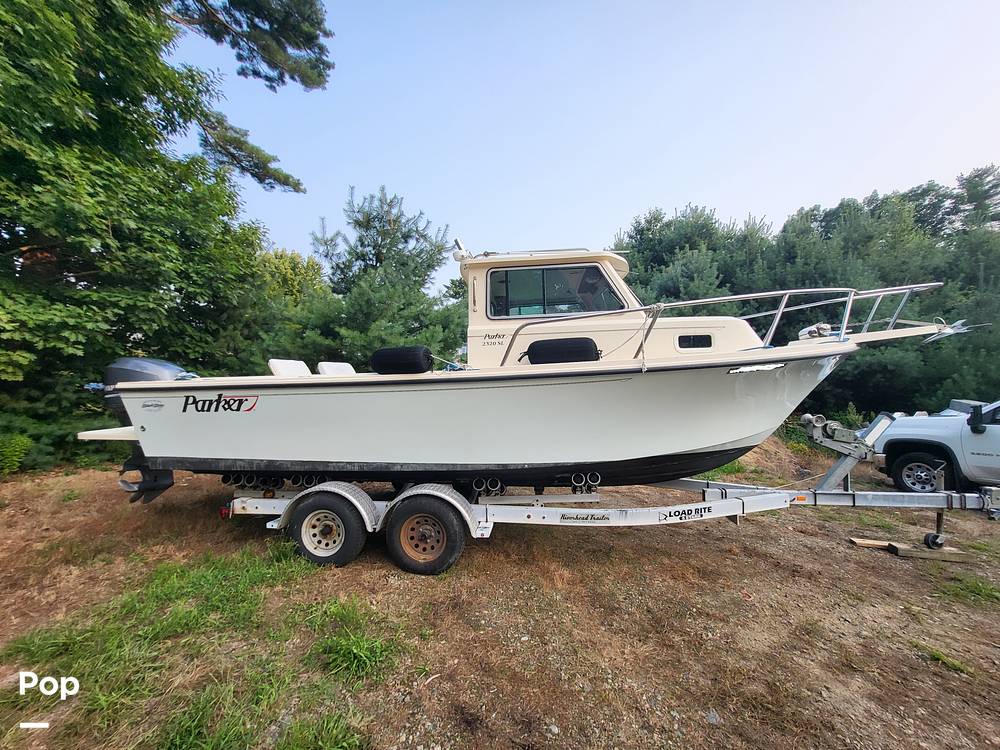 Slide: The Image of Parker 2320 SL Sport Cabin 2013 - 14582844