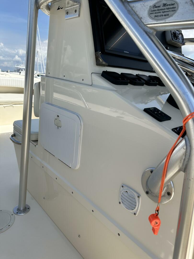 Slide: The Image of 2008 Parker 2501 Center Console - Console - 5545718
