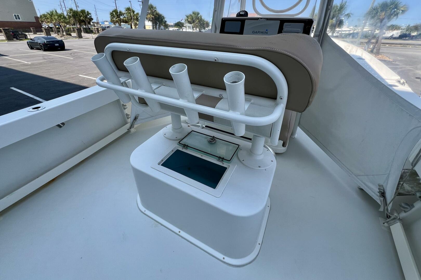 Slide: The Image of Parker 2501 Center Console 2018 - 4649906