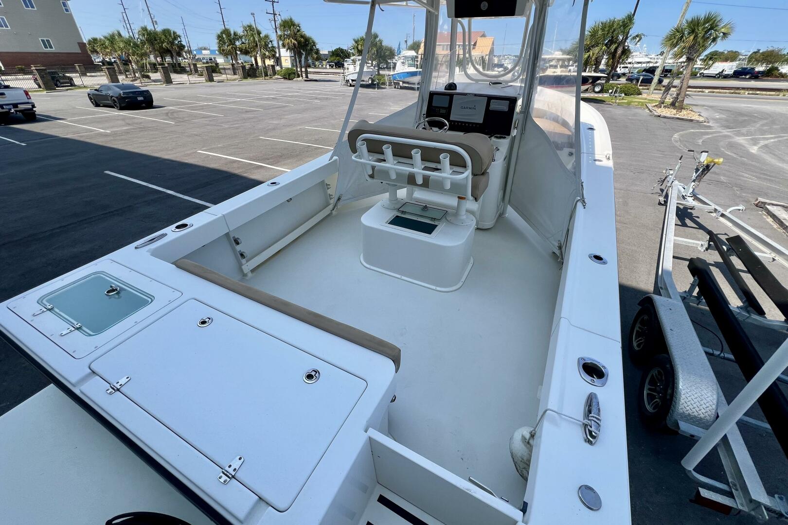 Slide: The Image of Parker 2501 Center Console 2018 - 4649898