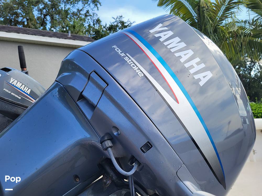 Slide: The Image of Parker 2520 SL Sport Cabin 2006 - 15732974