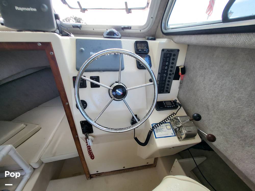 Slide: The Image of Parker 2520 SL Sport Cabin 2006 - 15732994