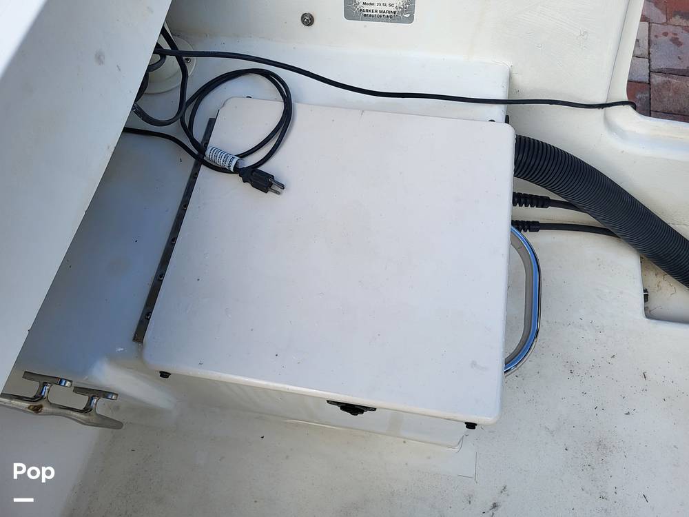 Slide: The Image of Parker 2520 SL Sport Cabin 2006 - 15733006