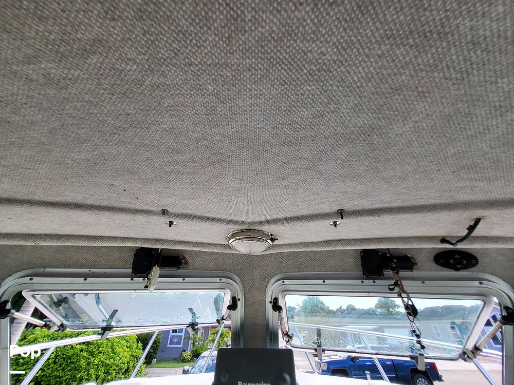 Slide: The Image of Parker 2520 SL Sport Cabin 2006 - 15733037