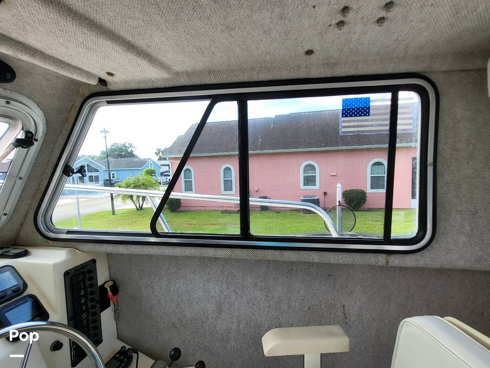 Slide: The Image of Parker 2520 SL Sport Cabin 2006 - 15733040