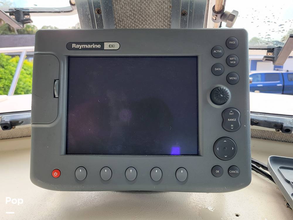 Slide: The Image of Parker 2520 SL Sport Cabin 2006 - 15733047