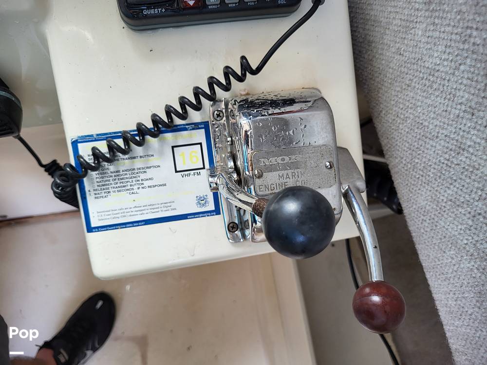 Slide: The Image of Parker 2520 SL Sport Cabin 2006 - 15733059