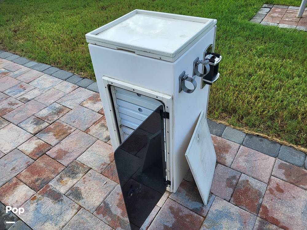 Slide: The Image of Parker 2520 SL Sport Cabin 2006 - 15733082