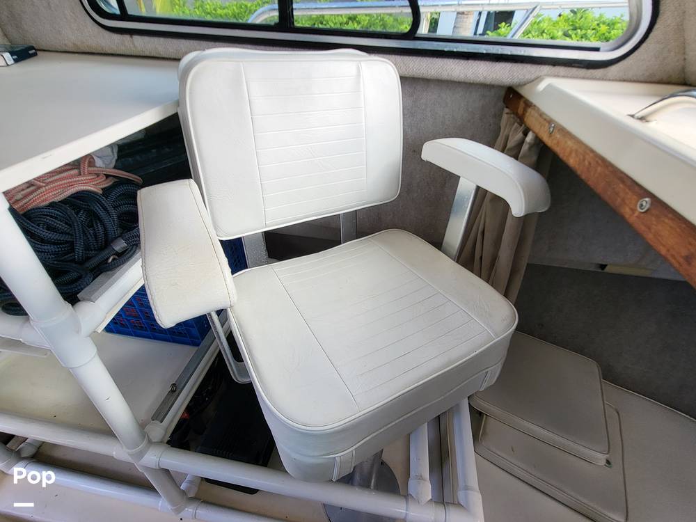 Slide: The Image of Parker 2520 SL Sport Cabin 2006 - 15733041