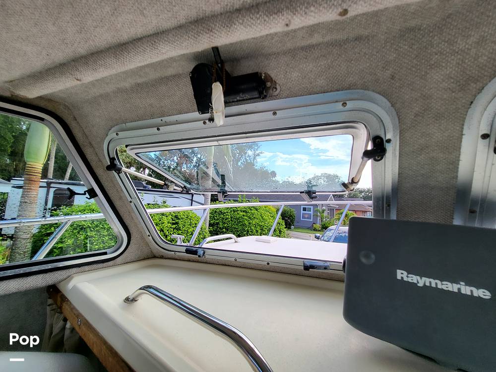 Slide: The Image of Parker 2520 SL Sport Cabin 2006 - 15733043