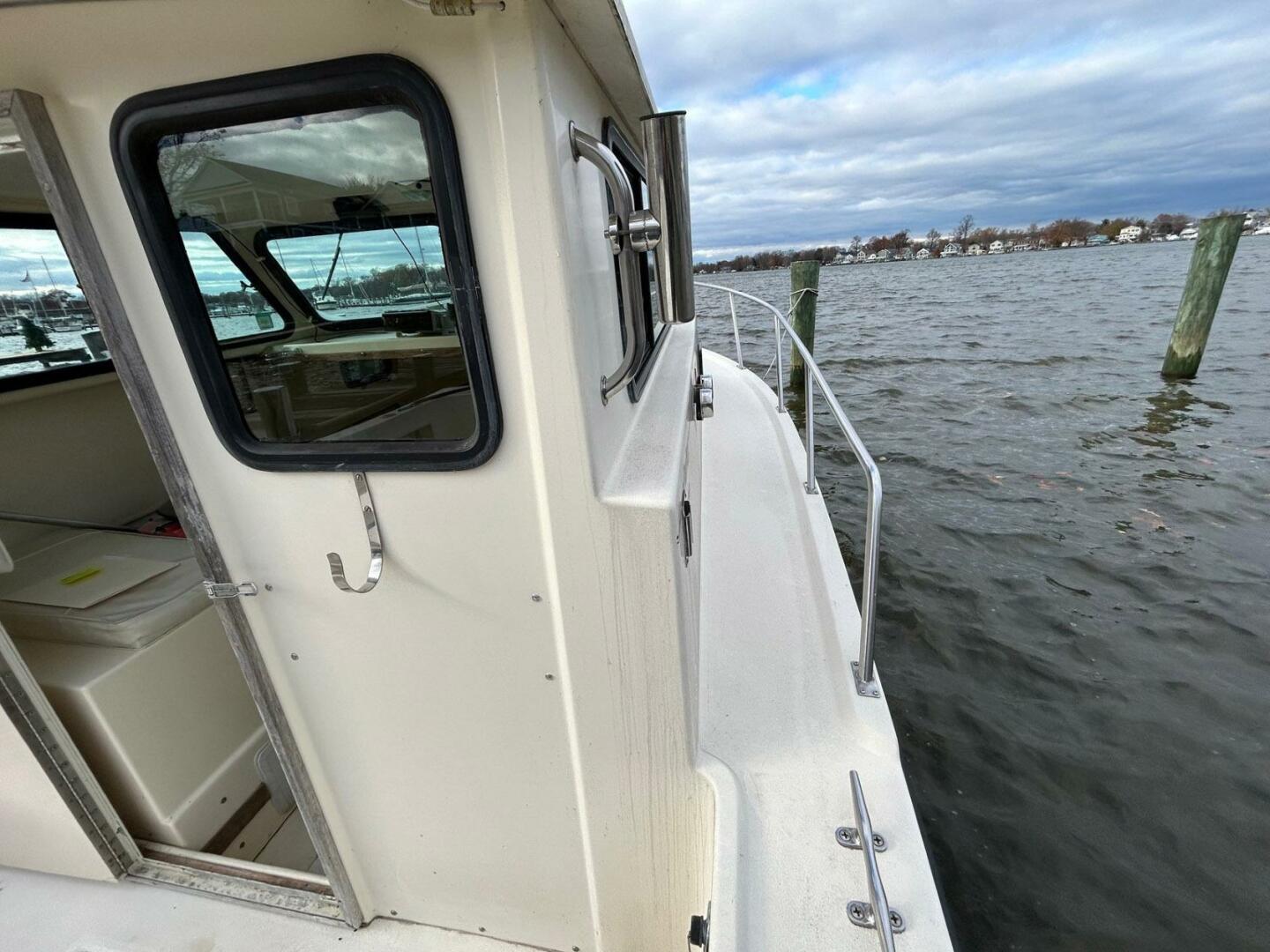 Slide: The Image of Parker 2520 Sport Cabin 1994 - 4168710