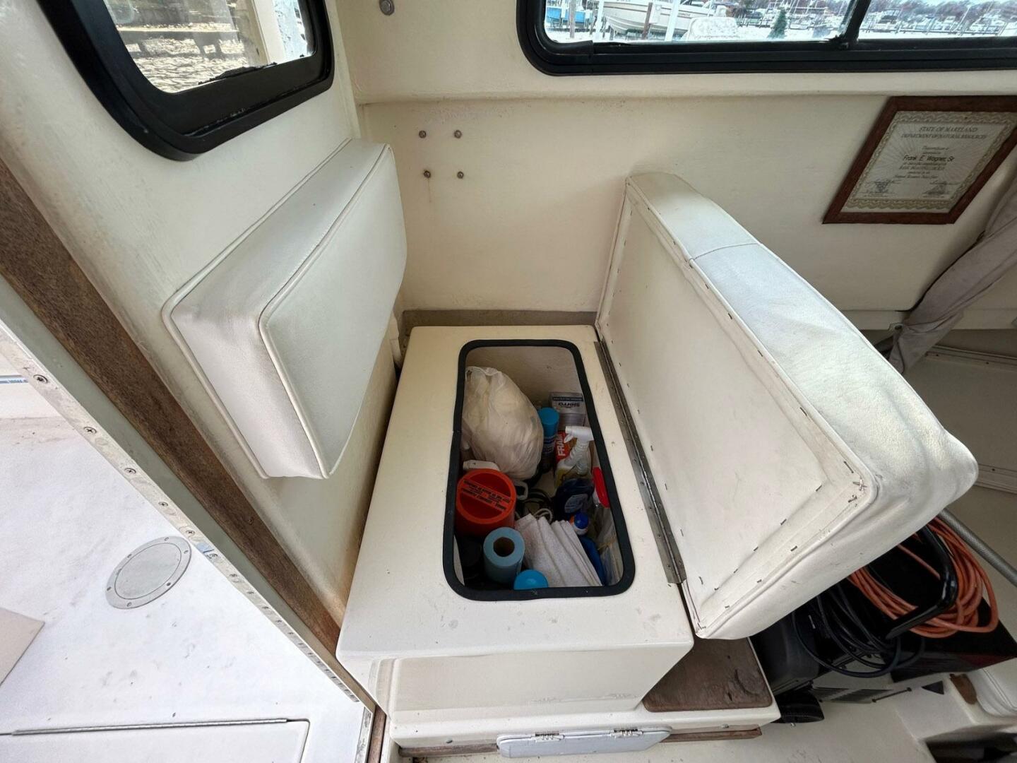Slide: The Image of Parker 2520 Sport Cabin 1994 - 4168752