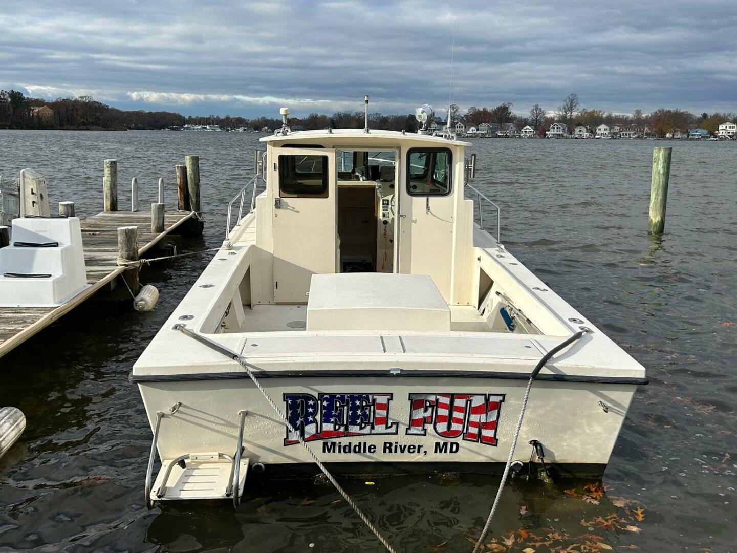 Slide: The Image of Parker 2520 Sport Cabin 1994 - 4168686