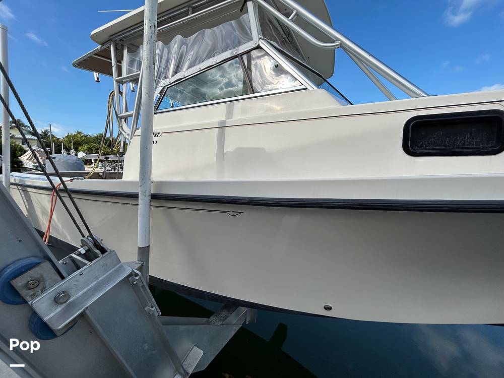 Slide: The Image of Parker Marine 2510 Walkaround Deep V 2004 - 15235620