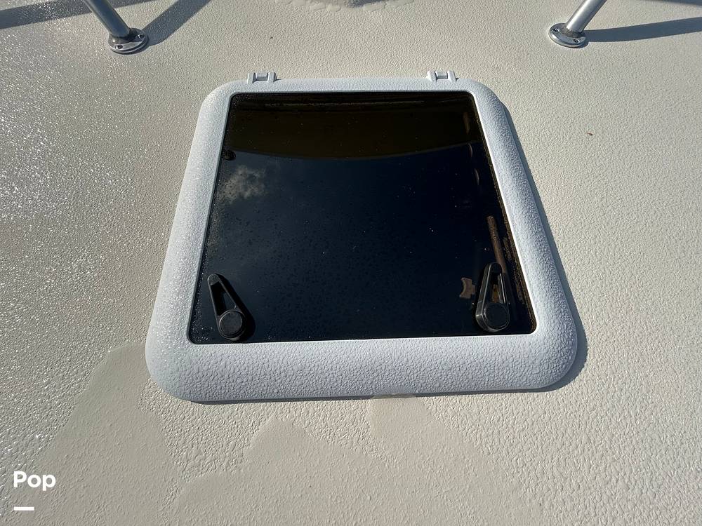 Slide: The Image of Parker Marine 2510 Walkaround Deep V 2004 - 15235728