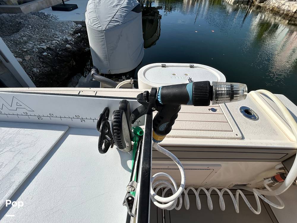 Slide: The Image of Parker Marine 2510 Walkaround Deep V 2004 - 15235754