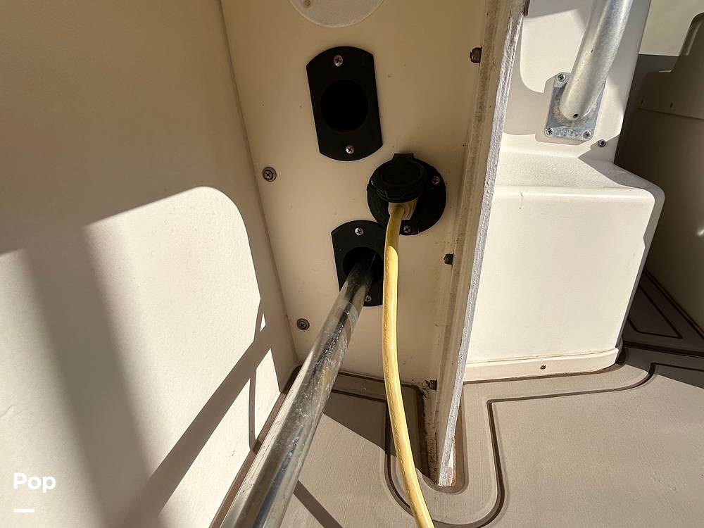 Slide: The Image of Parker Marine 2510 Walkaround Deep V 2004 - 15235769