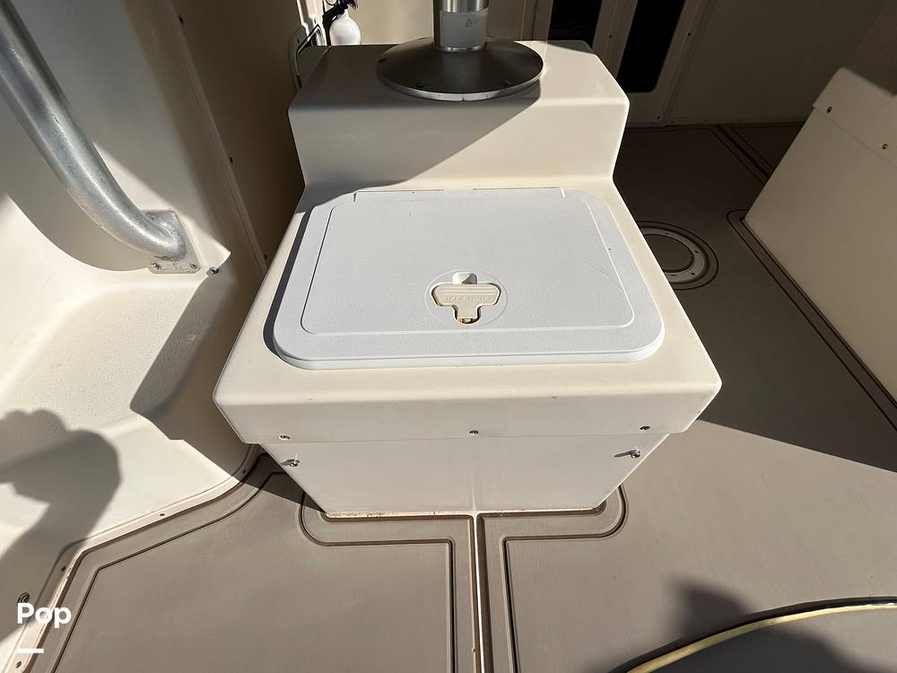 Slide: The Image of Parker Marine 2510 Walkaround Deep V 2004 - 15235771