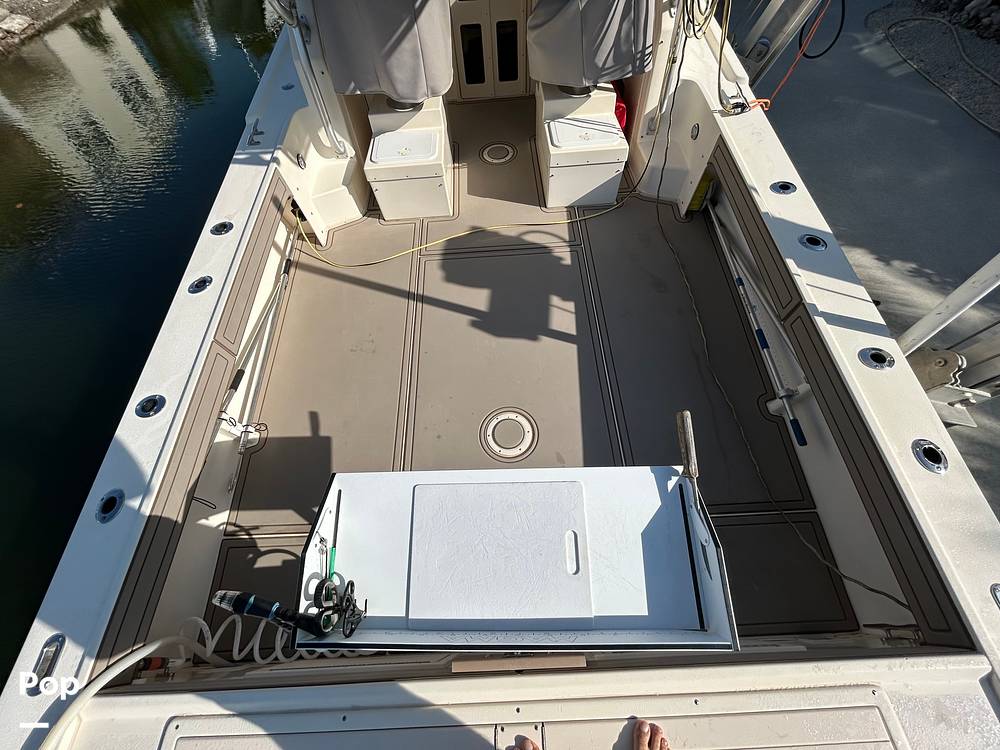 Slide: The Image of Parker Marine 2510 Walkaround Deep V 2004 - 15235783