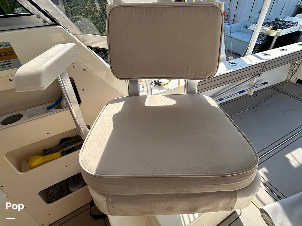 Slide: The Image of Parker Marine 2510 Walkaround Deep V 2004 - 15235801