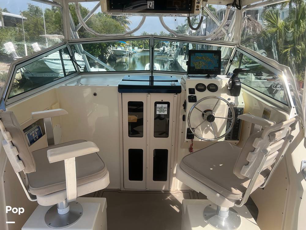 Slide: The Image of Parker Marine 2510 Walkaround Deep V 2004 - 15575236