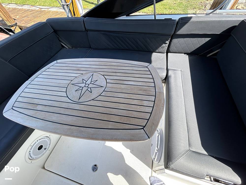 Slide: The Image of Parker Poland 850 Voyager 2021 - 15405129