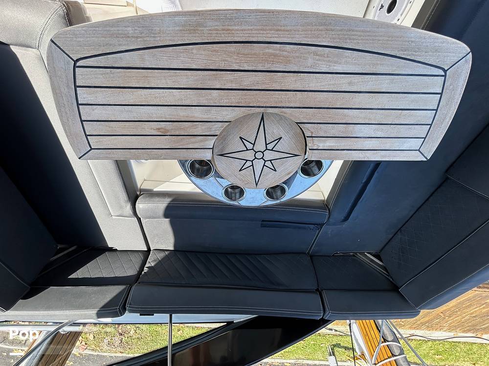 Slide: The Image of Parker Poland 850 Voyager 2021 - 15405130