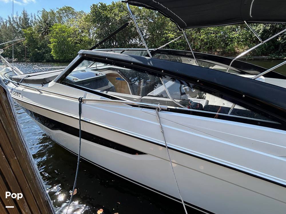 Slide: The Image of Parker Poland 850 Voyager 2021 - 15405284