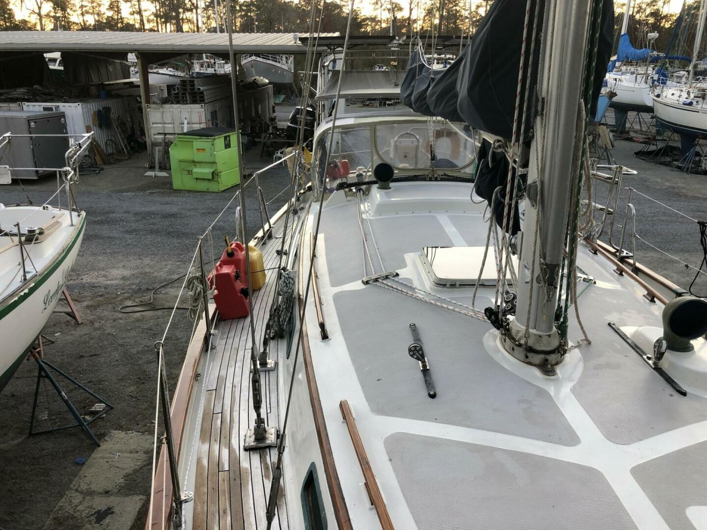 Slide: The Image of Passport 40 1986 - 4411796