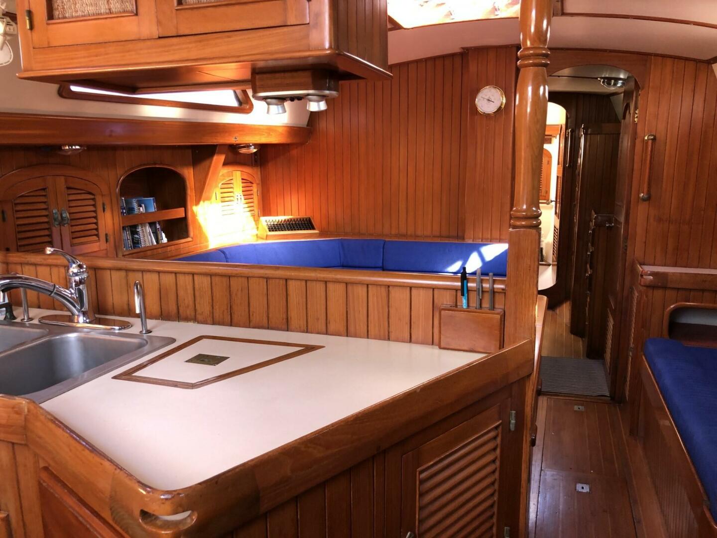 Slide: The Image of Passport 40 1986 - 4411801