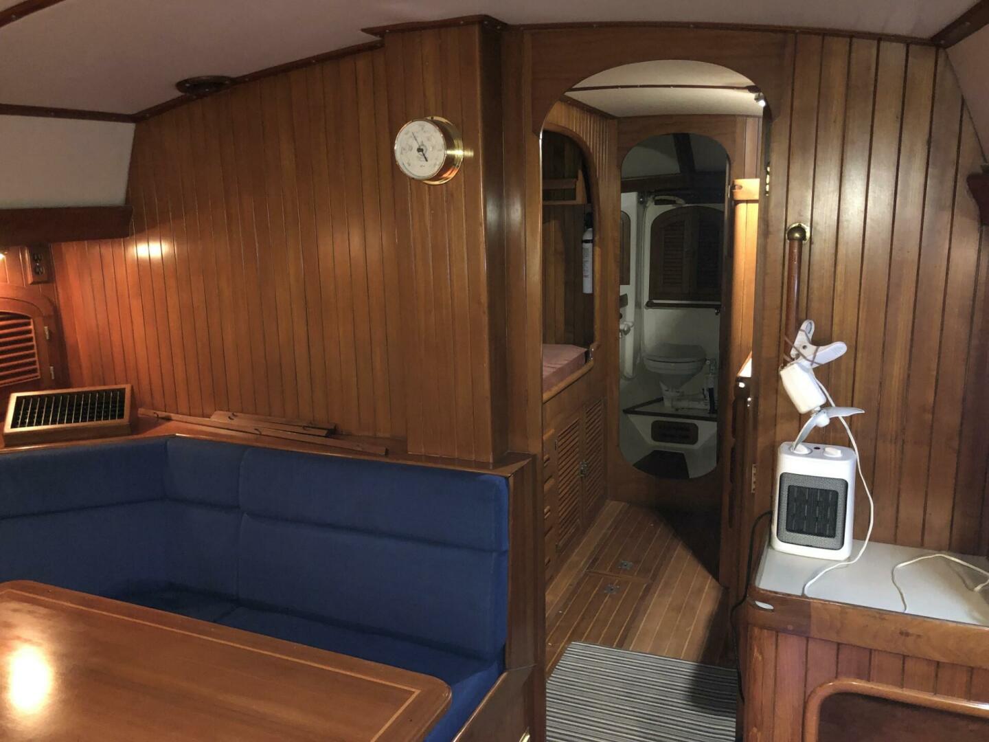 Slide: The Image of Passport 40 1986 - 4411806