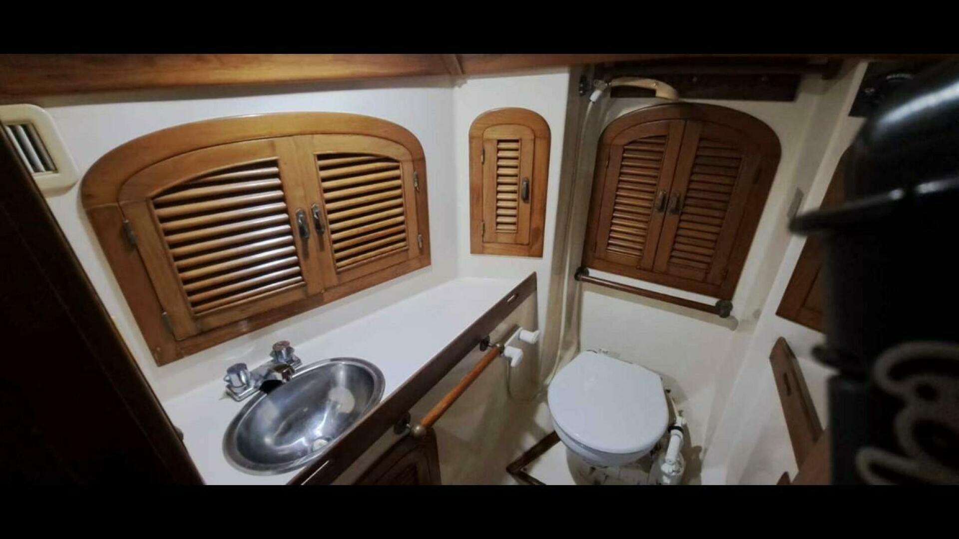 Slide: The Image of Passport 40 1986 - 4411813