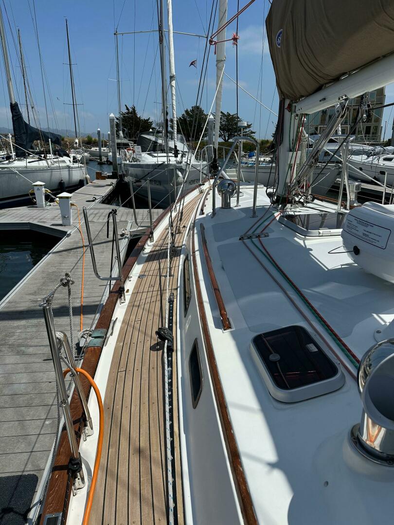 Slide: The Image of Passport 40 1987 - 5191196