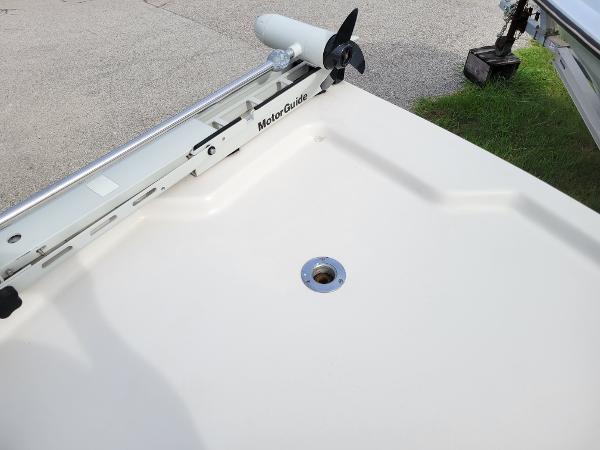 Slide: The Image of 2001 Pathfinder 1806V boat deck with MotorGuide trolling motor. - 7