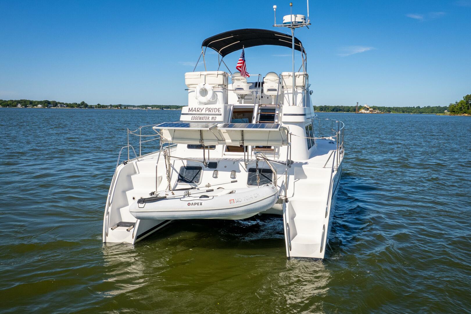 Slide: The Image of PDQ 34 Power Catamaran 2002 - 4500987