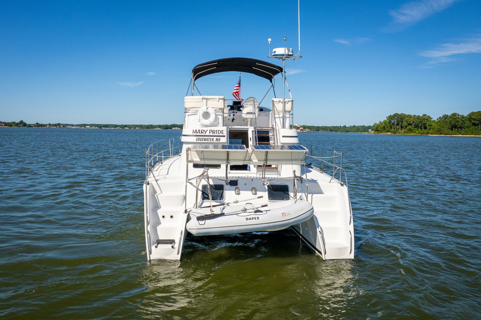 Slide: The Image of PDQ 34 Power Catamaran 2002 - 4500988