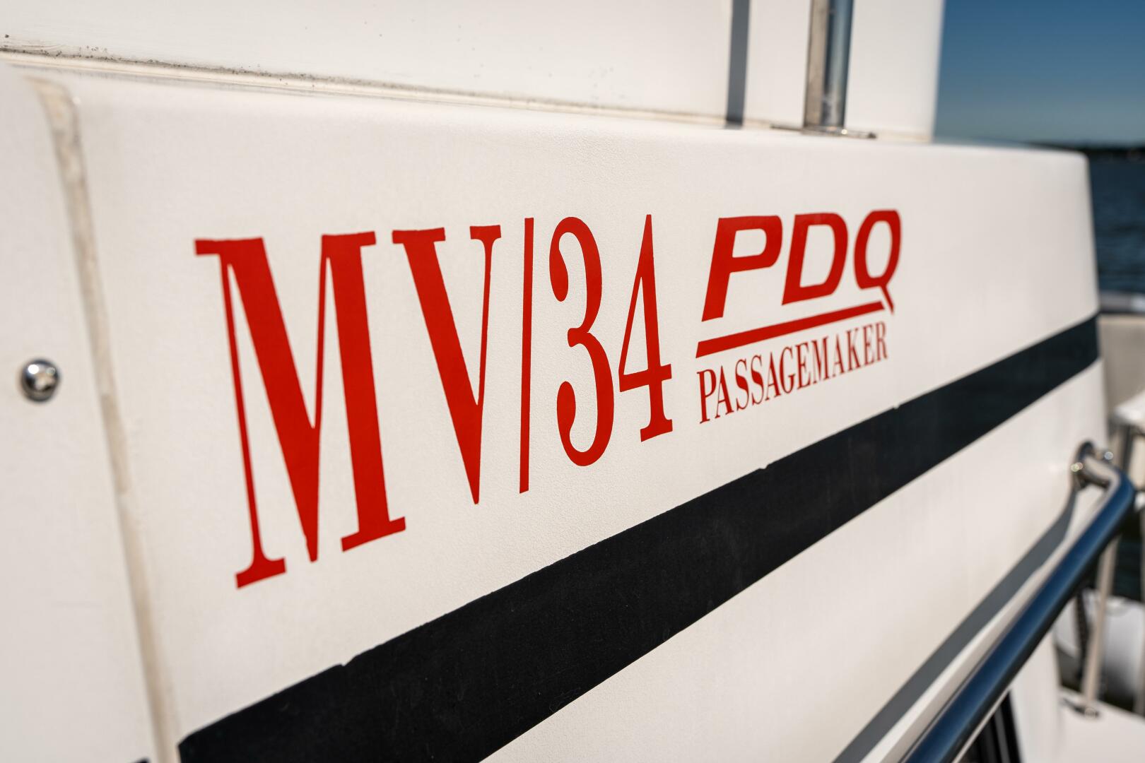 Slide: The Image of PDQ 34 Power Catamaran 2002 - 4501038