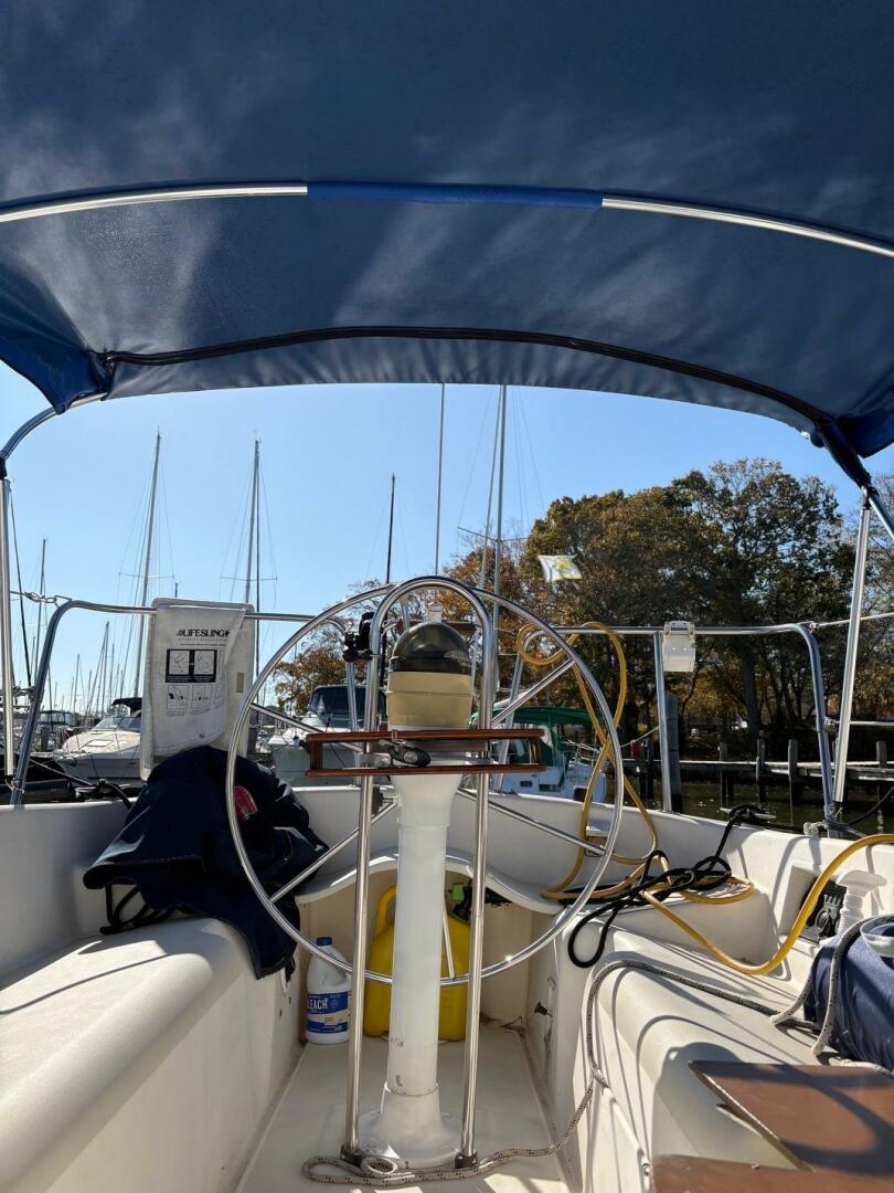 Slide: The Image of Pearson 34 1985 - 4827054