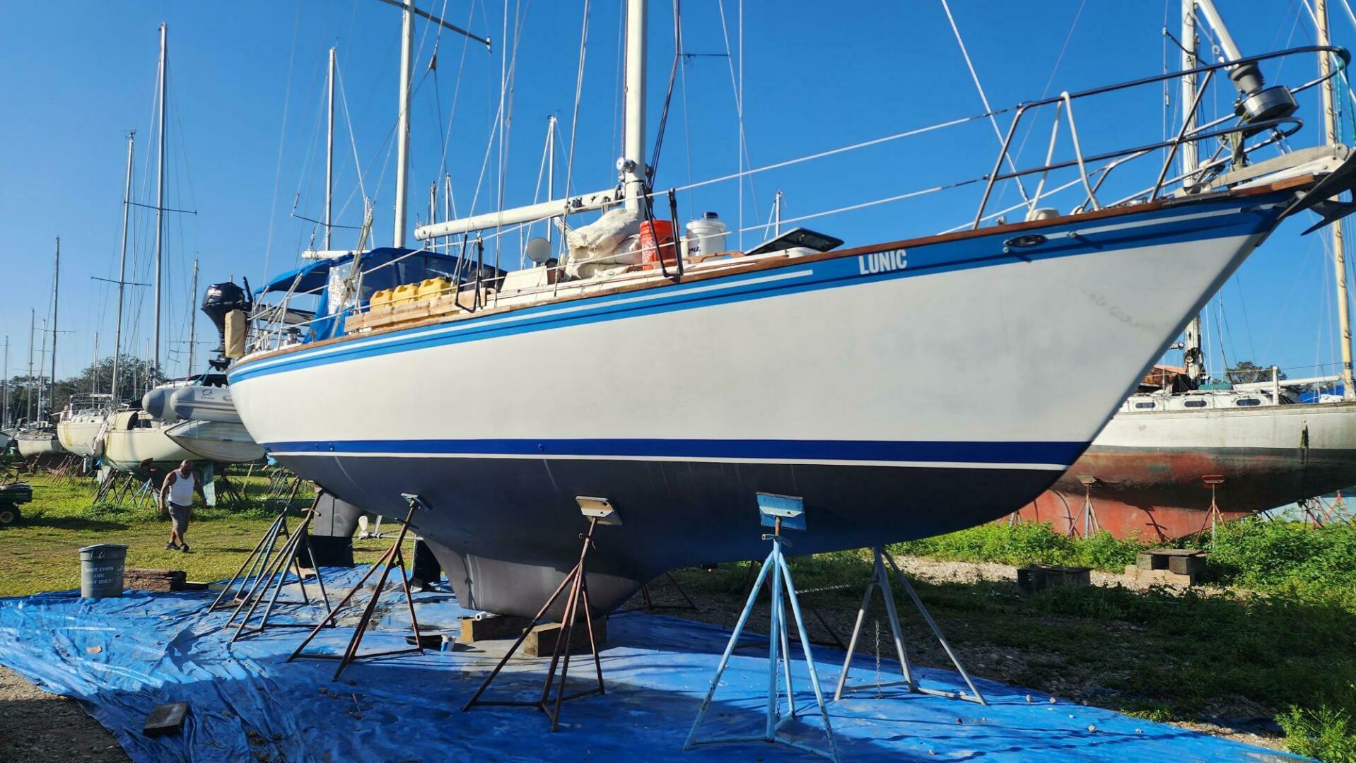 Slide: The Image of Pearson 365 Ketch 1978 - 5045036