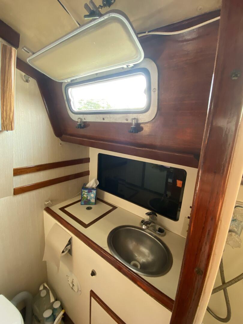 Slide: The Image of Pearson 424 1981 - 5368927